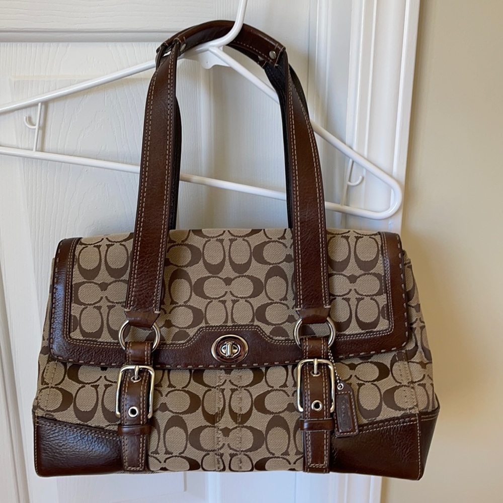 Coach shoulder bag